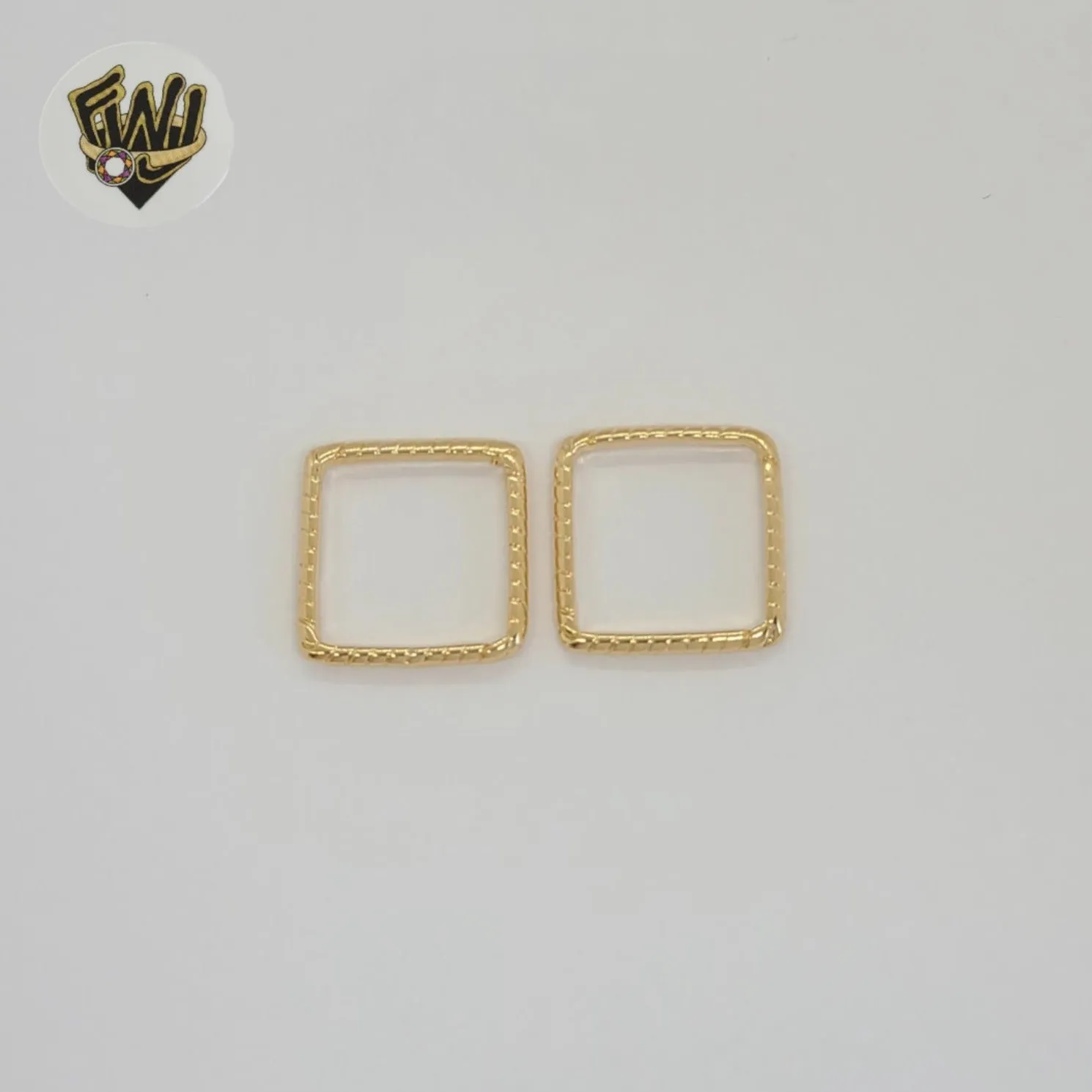 (1-3008-1) Gold Laminate - Square Carved Ring - BGF