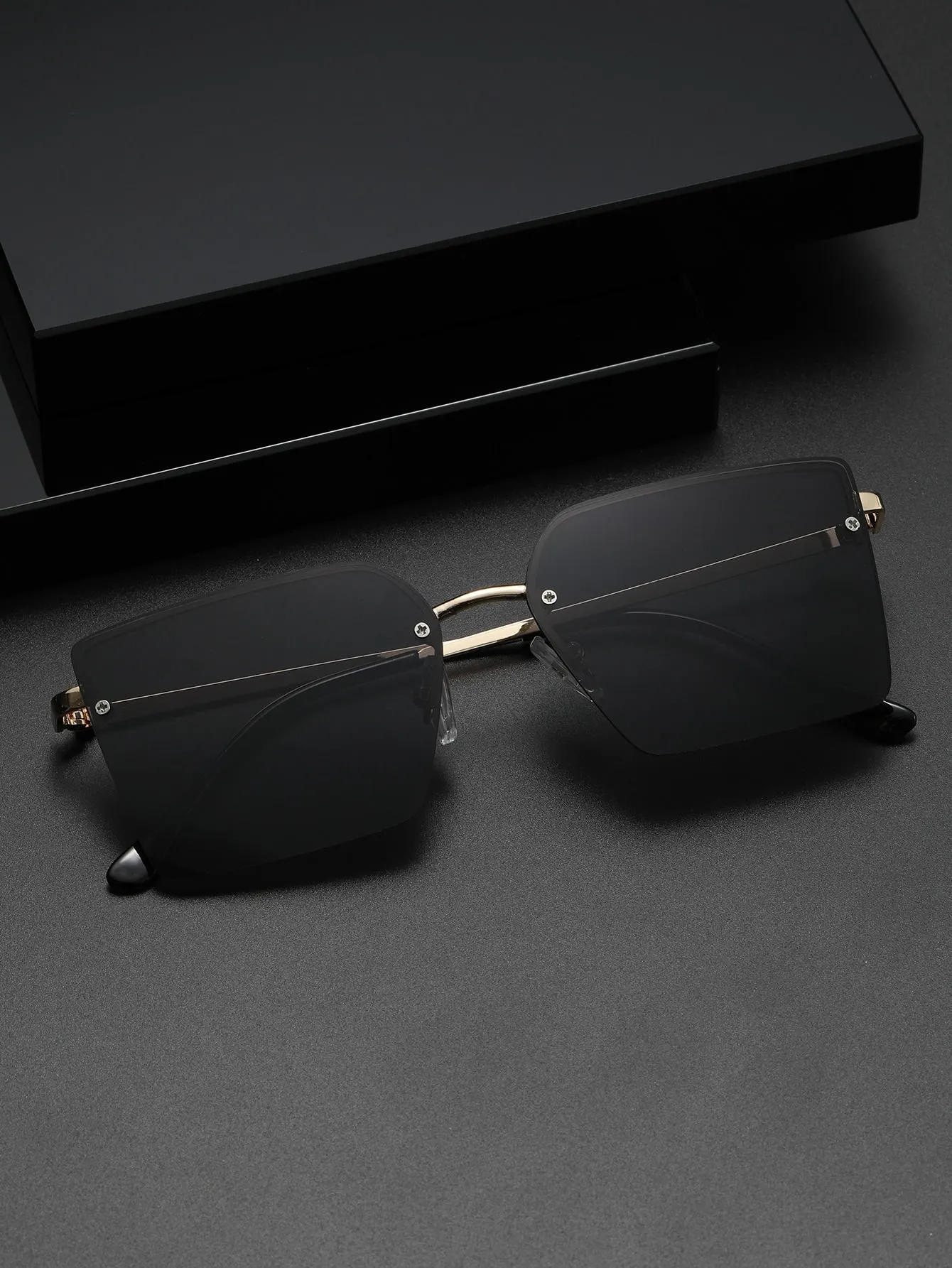 1pair Men Geometric Frame Fashionable Sunglasses For Outdoor