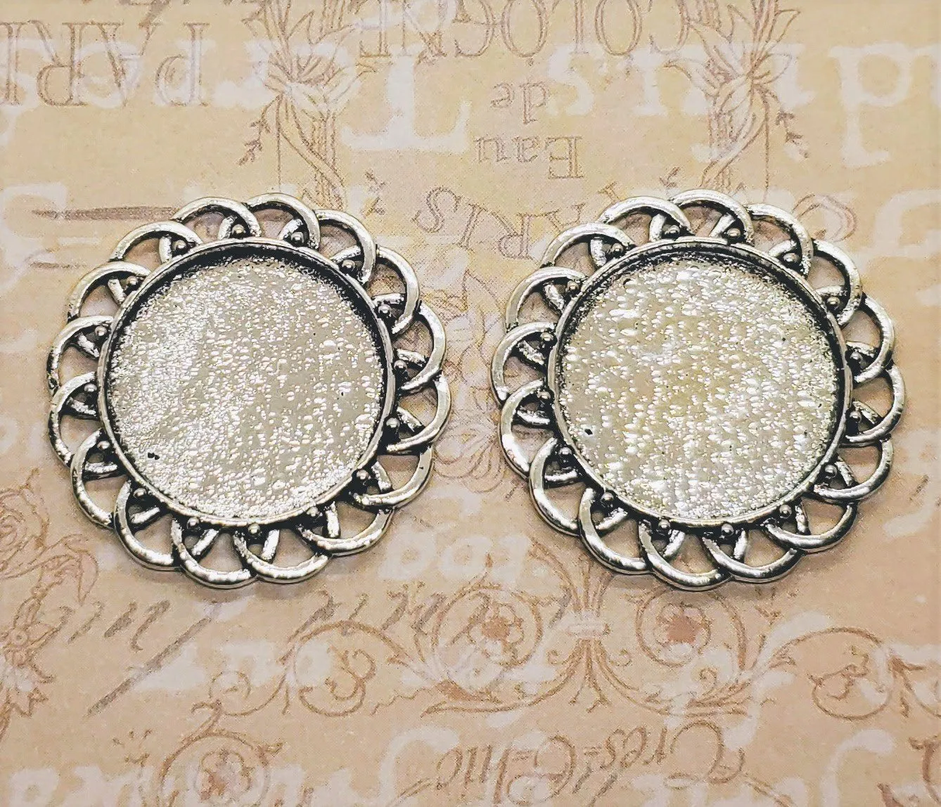 25mm Antique Silver Setting Bezels (2) - L1077