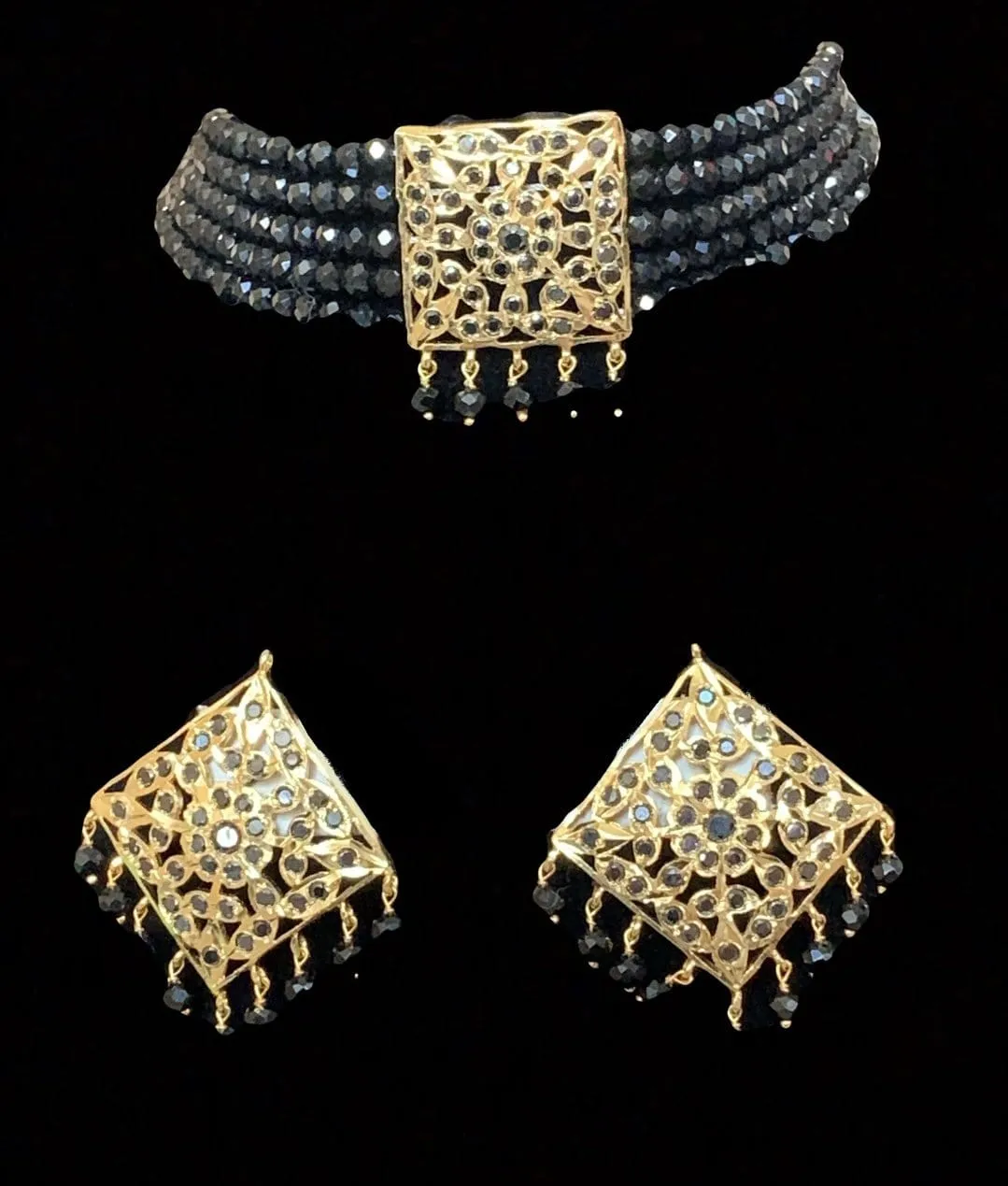 C222 Ariha choker set in black beads ( SHIPS IN 3 WEEKS)