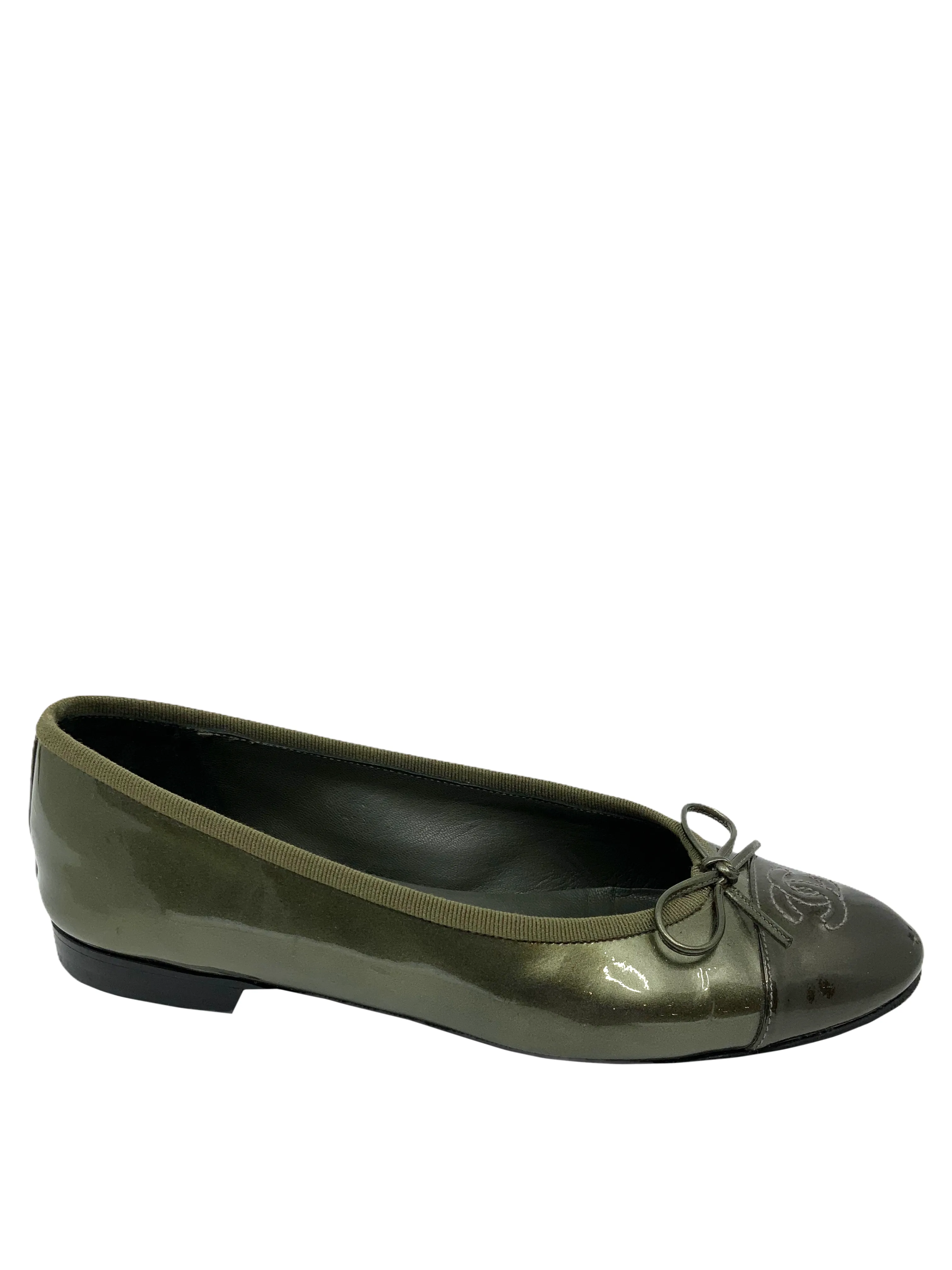 Chanel Patent Leather CC Cap Toe Ballet Flats Size 7