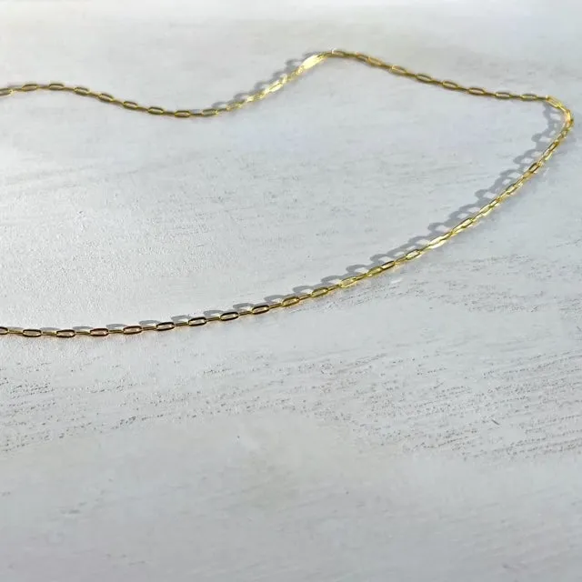 Layer me! Petit elongated cable chain.