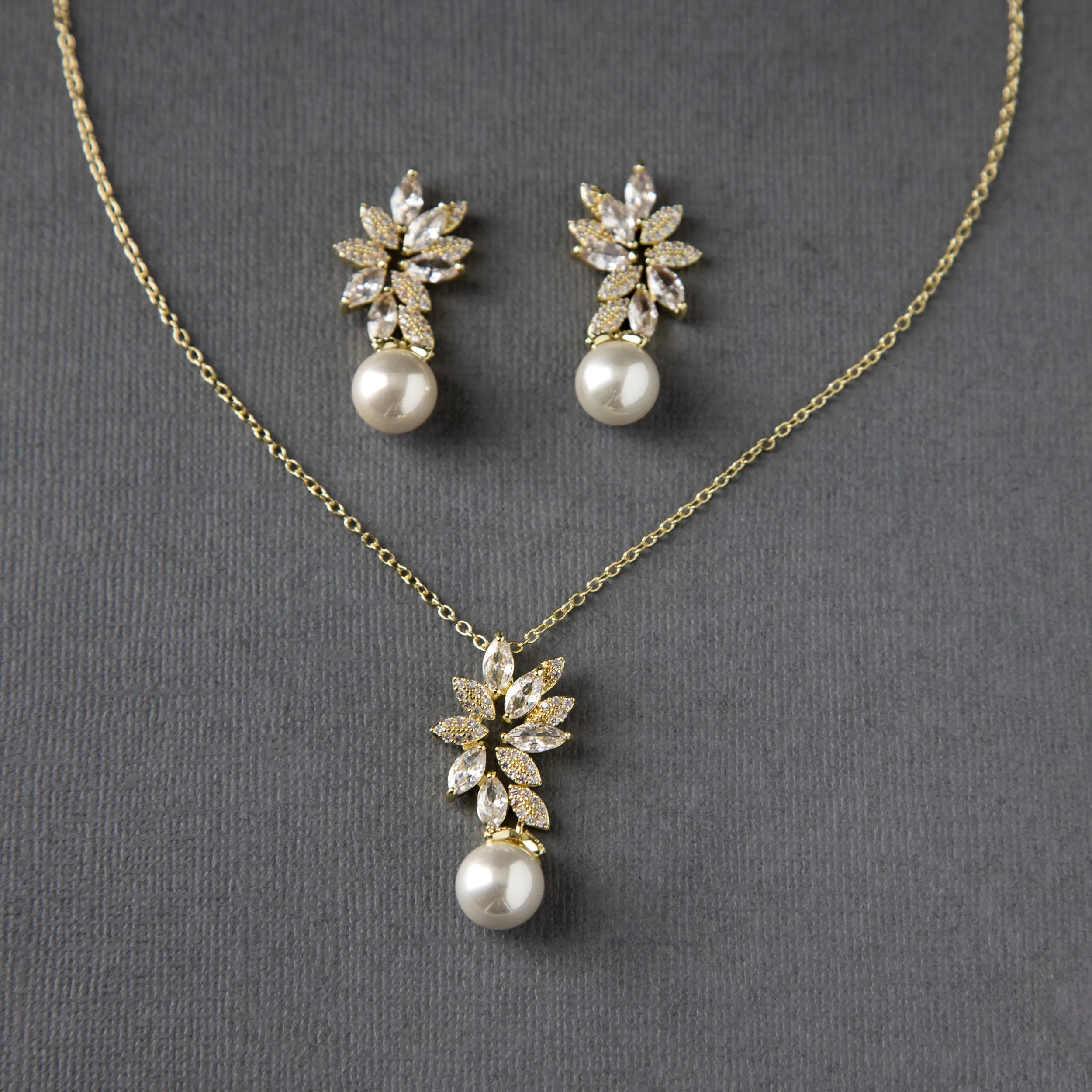 Pearl Pendant Necklace and Earrings Set with CZ Jewels