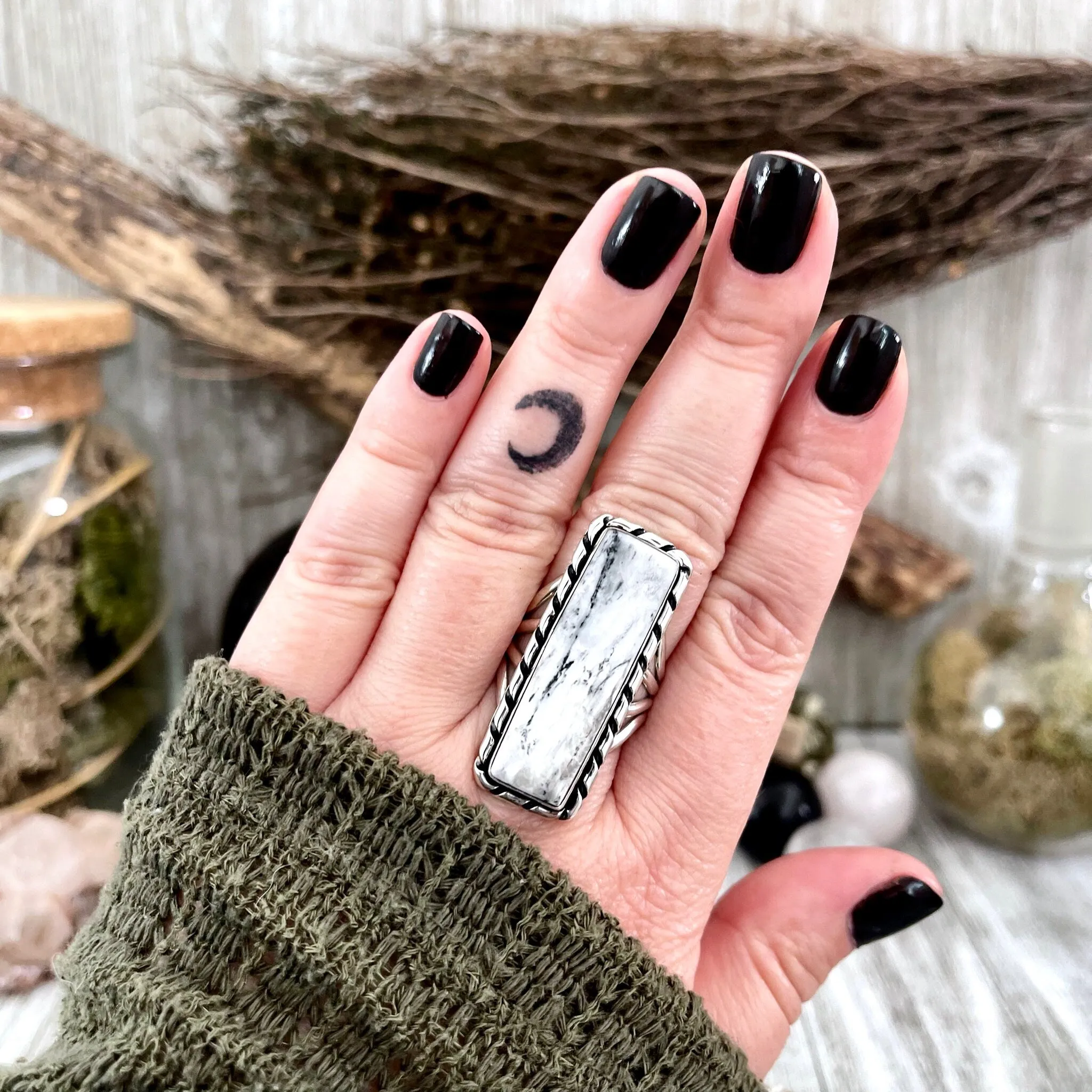 Size 10 Stunning White Buffalo Statement Ring Set in Sterling Silver / Curated by FOXLARK Collection