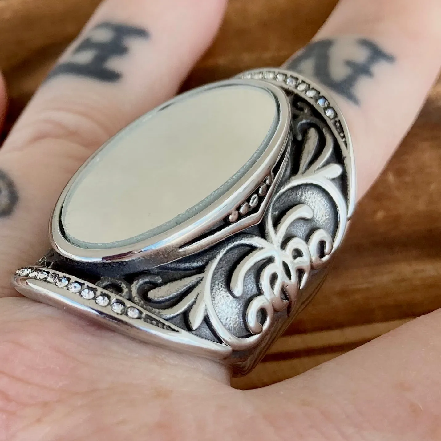 The Looking Glass - Mirror - Silver w/White Stone - R67