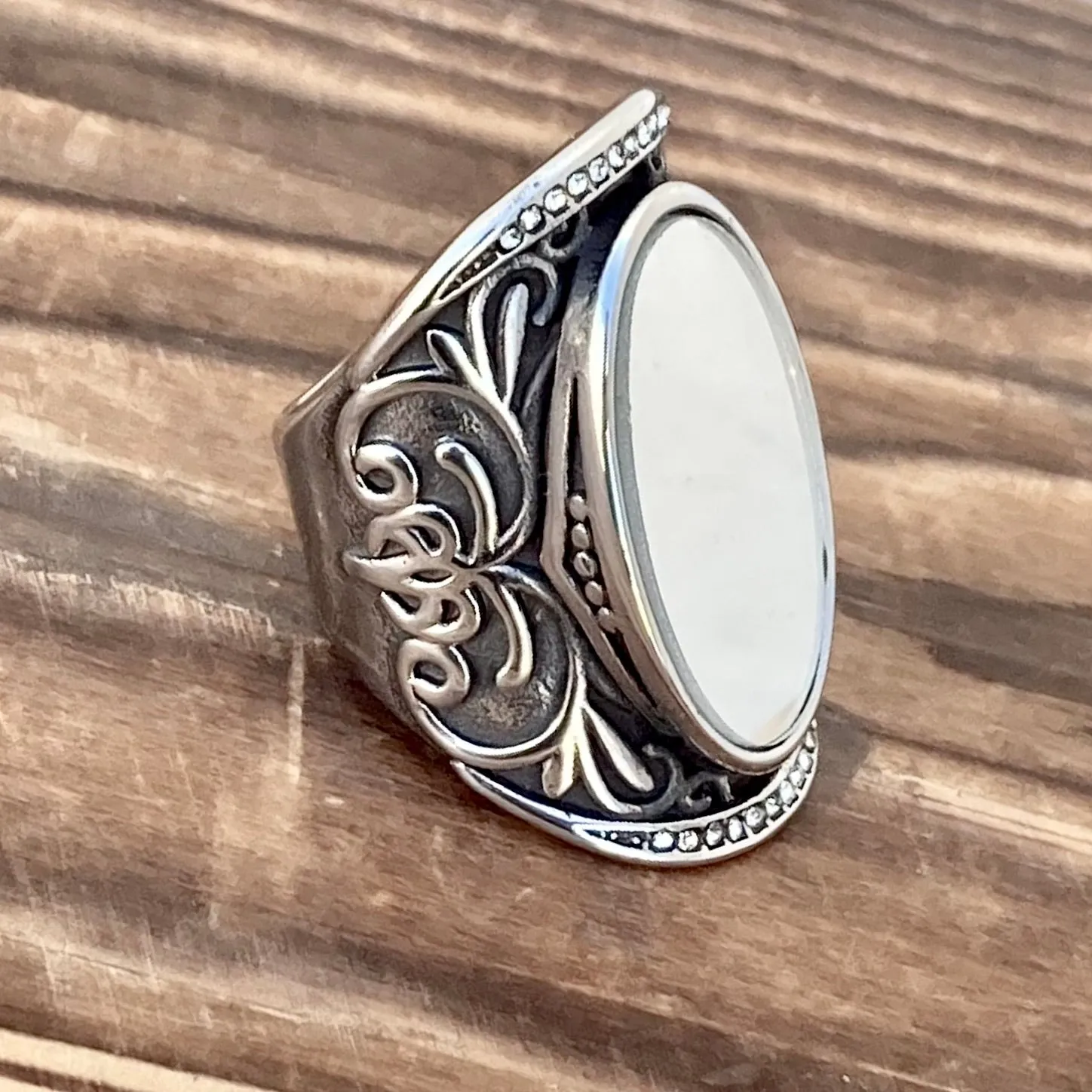 The Looking Glass - Mirror - Silver w/White Stone - R67