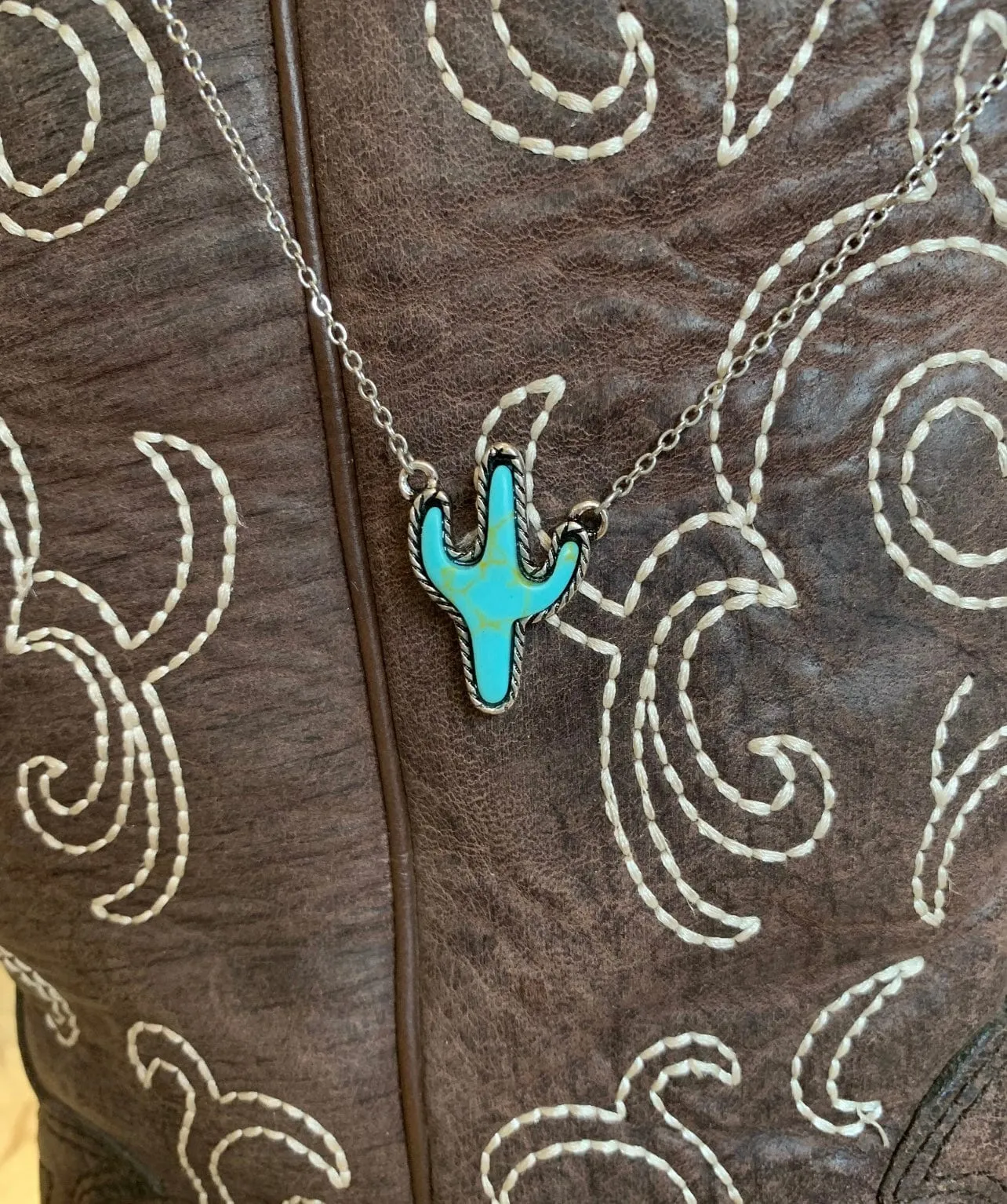 Turquoise dainty cactus necklce