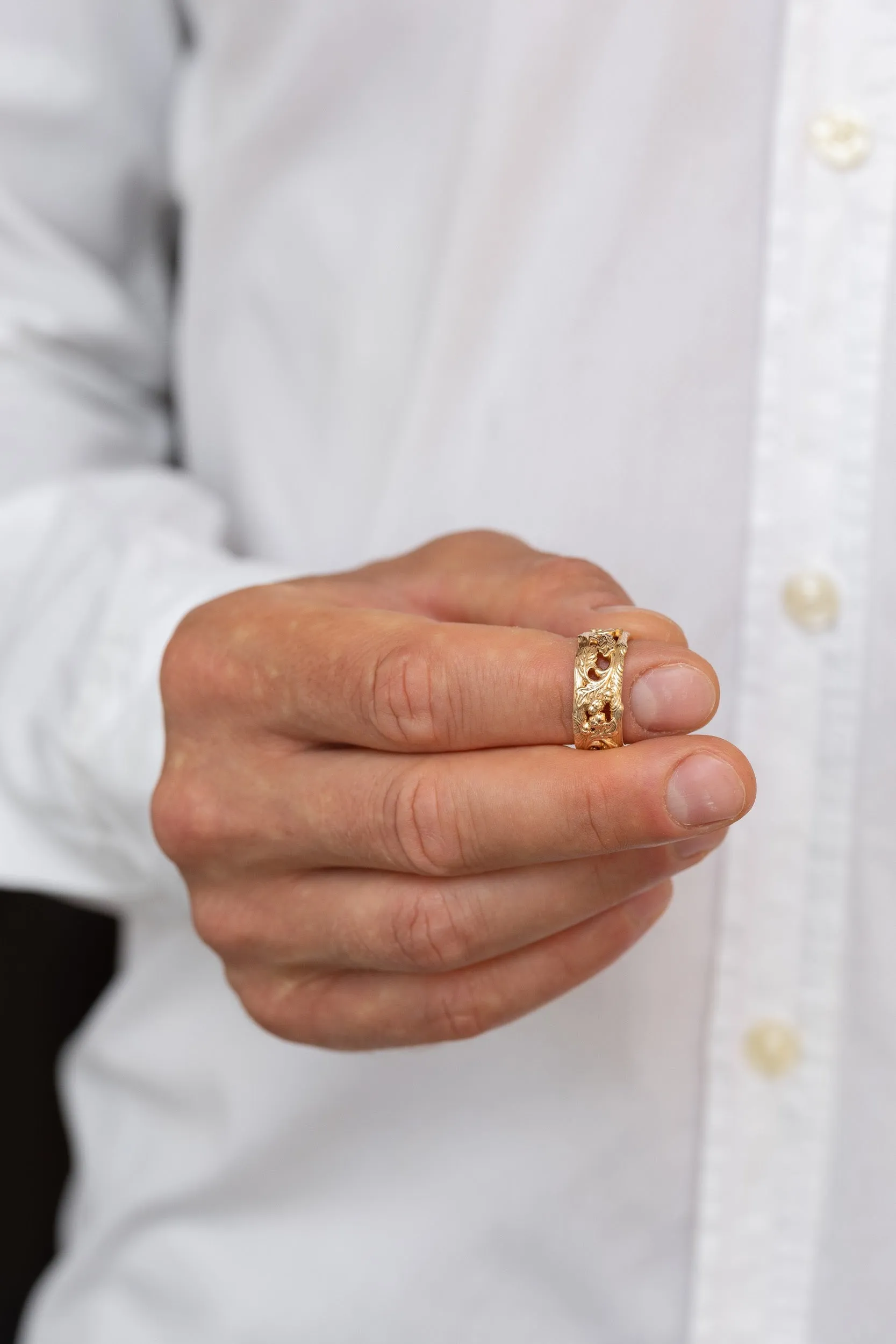 Wedding bands set, oak leaves rings, black and gold